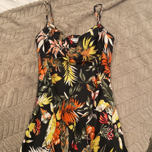 ⭐️Tropical Midi Dress - US 4 - Picture 4 of 5